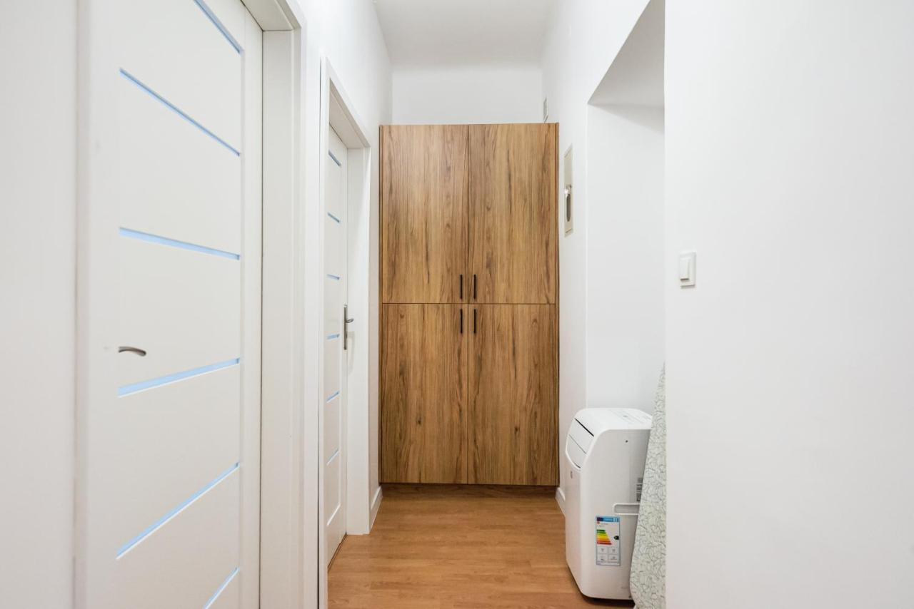 Old Town 5-Bedroom Apartment Warsawa Bagian luar foto